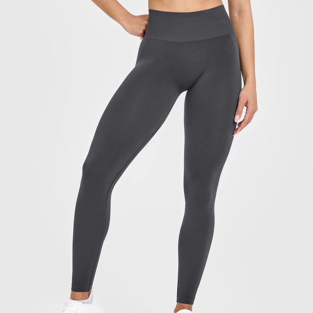 Oner Active Sports Bra and Effortless Leggings